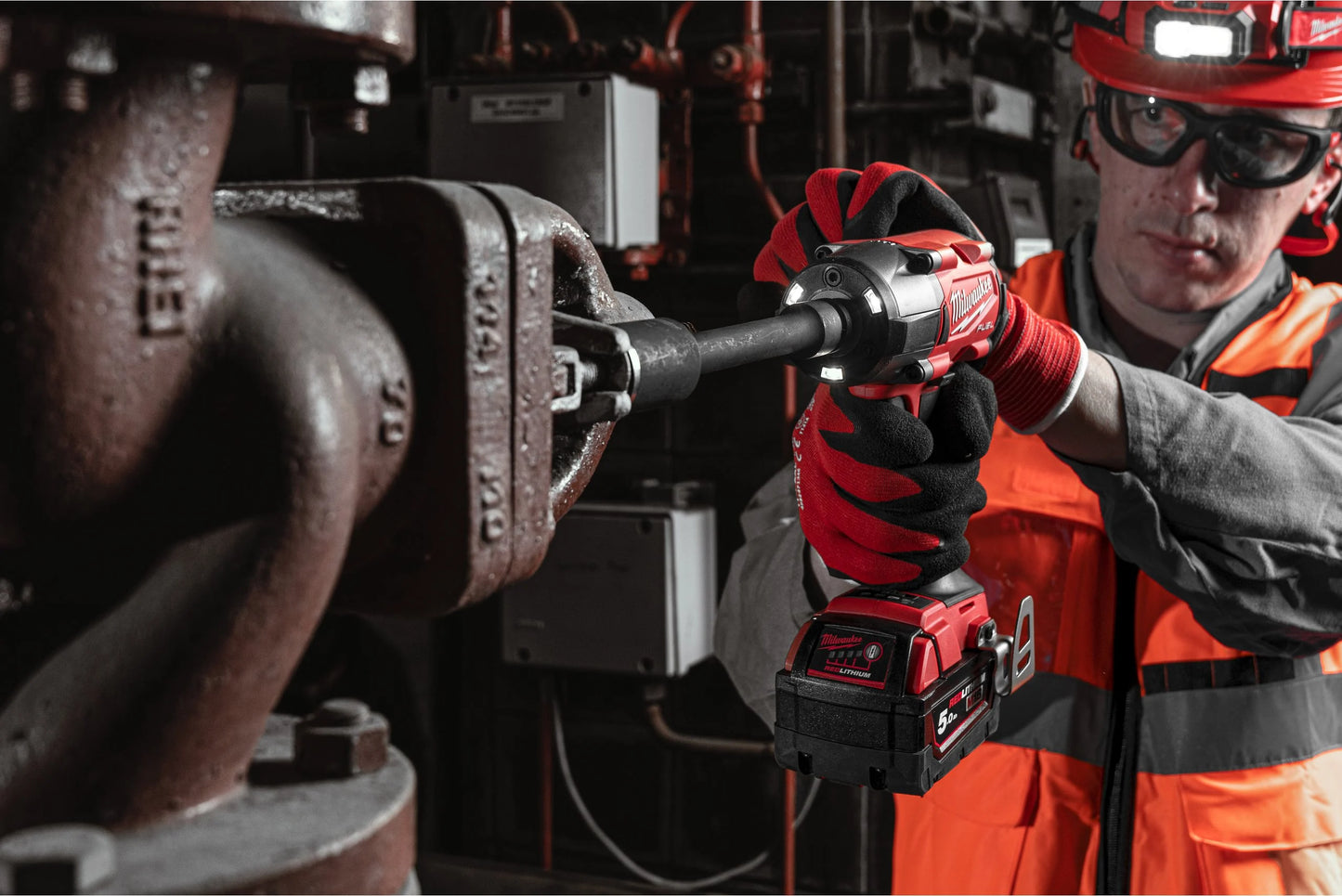 Llave de impacto de par medio M18 FUEL 1/2" Con anillo de fricción Milwaukee M18 FMTIW2F12-502X